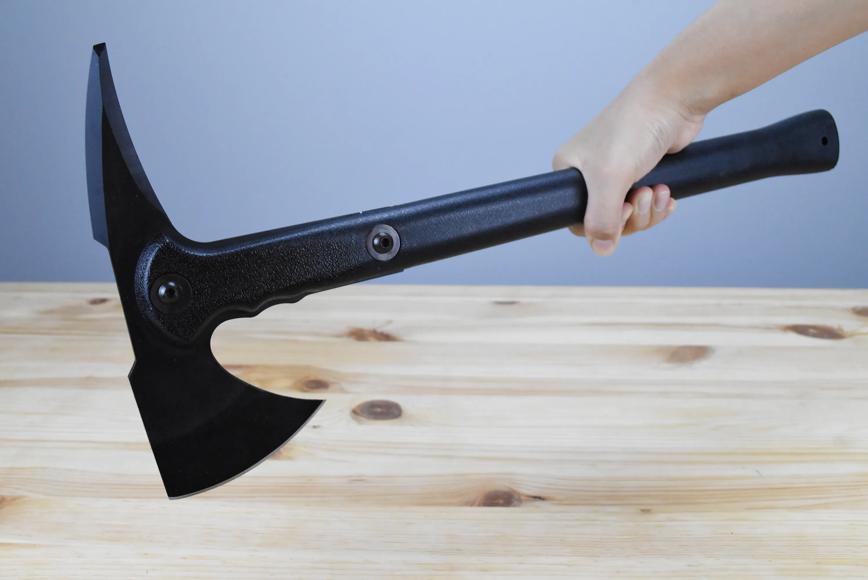 Cold Steel War Hawk Axe