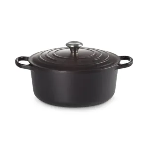 Le Creuset Signature Cast Iron Round Casserole Satin Black 28cm (6.7L)